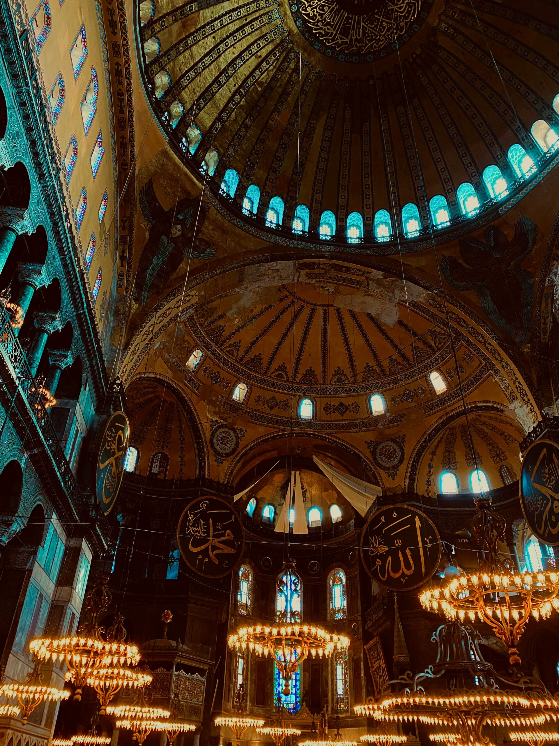 emina-kamar-eWqJfRHykHU-unsplash